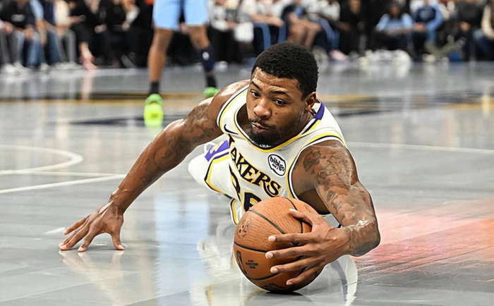 世界杯客户端下载-湖人队内正负值排名：东契奇第2，里弗斯第3，詹姆斯尴尬了|奥斯汀-里弗斯|马库斯-斯玛特|八村塁|洛杉矶湖人队|卢卡-东契奇_新浪体育_新浪新闻