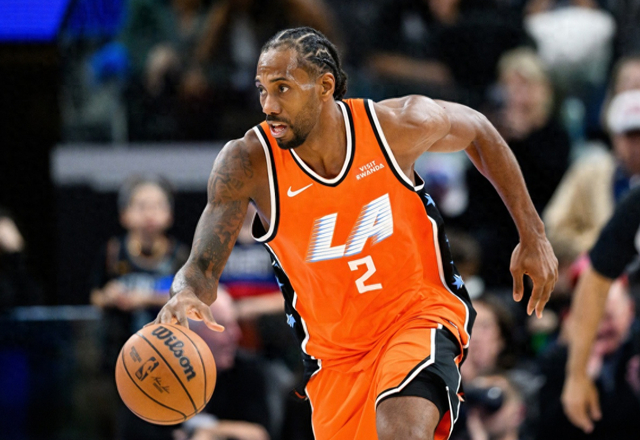 世界杯赛事直播平台-伦纳德你太狠，又创造21世纪独一无二纪录，35岁合同年再冲1.5亿|小卡|快船|明尼苏达森林狼队|安东尼·爱德华兹|朱利叶斯-兰德尔_新浪体育_新浪新闻